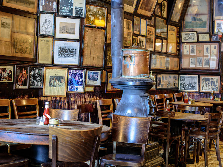 Throw back a pint at McSorley’s Old Ale House